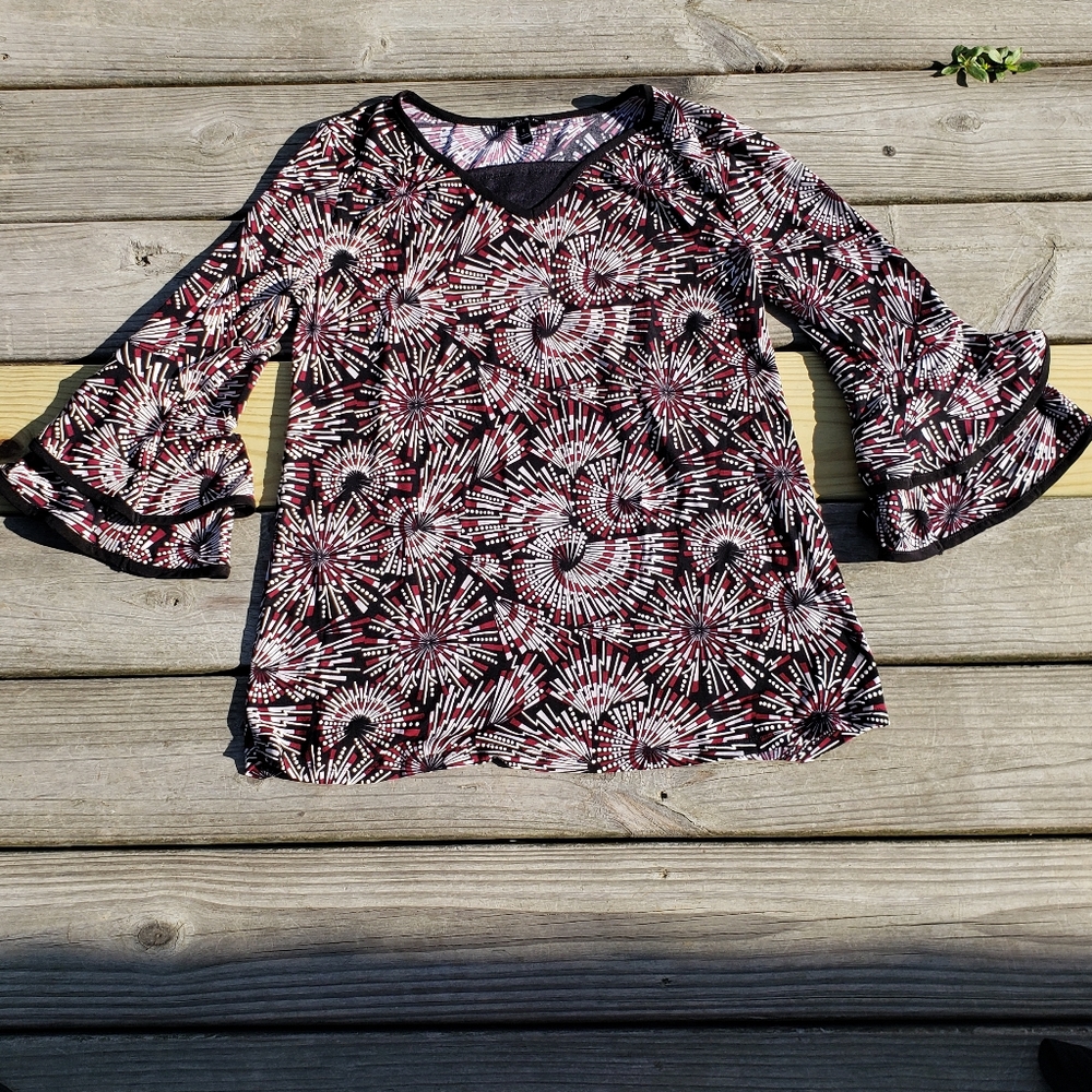 Ruffle sleeve top